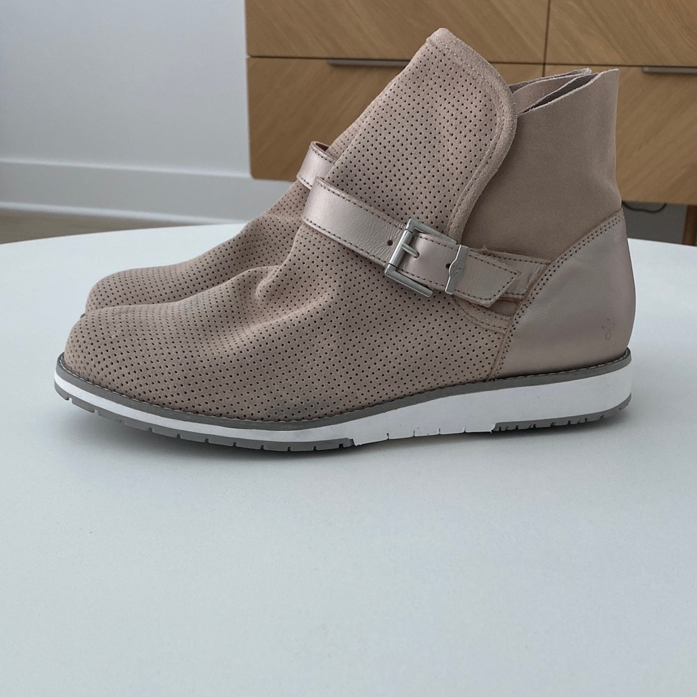 Emu Women's Beige Ankle Boots LORNE 9